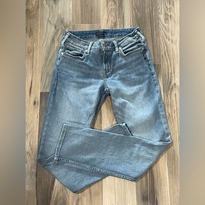 Silver Suki Straight